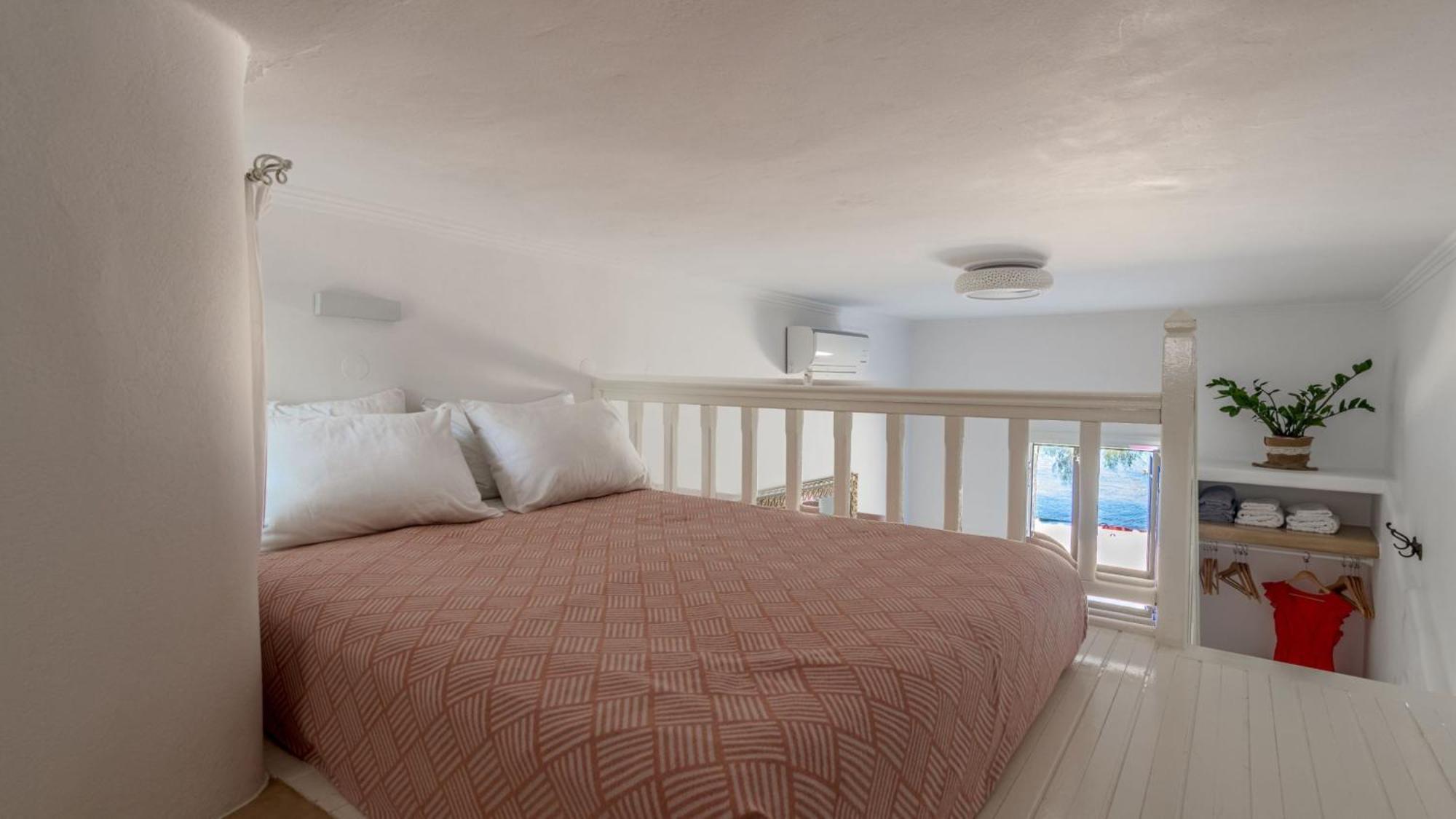 Floras Rooms Pollonia Buitenkant foto