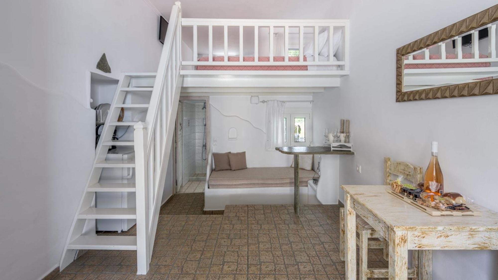 Floras Rooms Pollonia Buitenkant foto