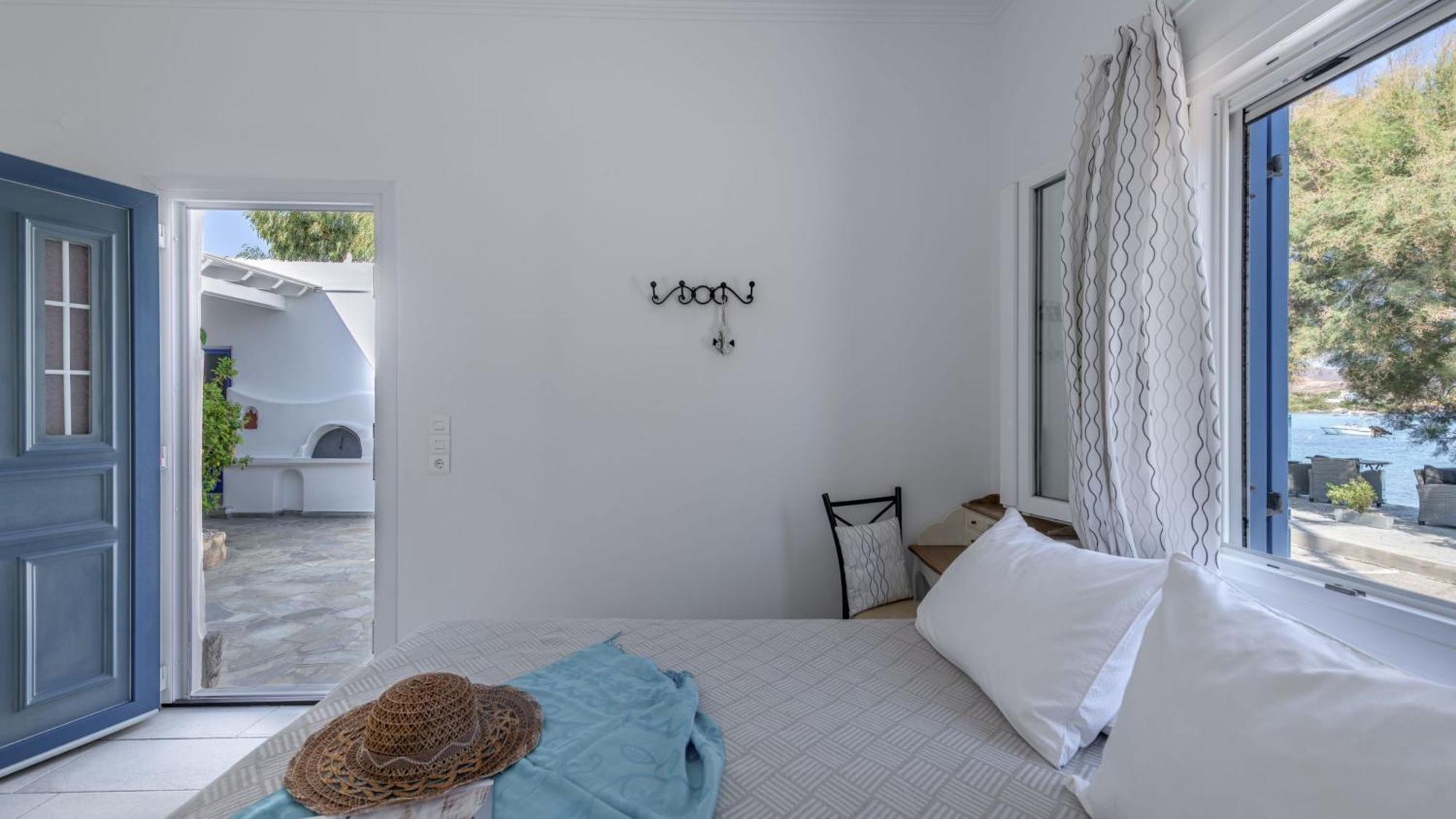 Floras Rooms Pollonia Buitenkant foto