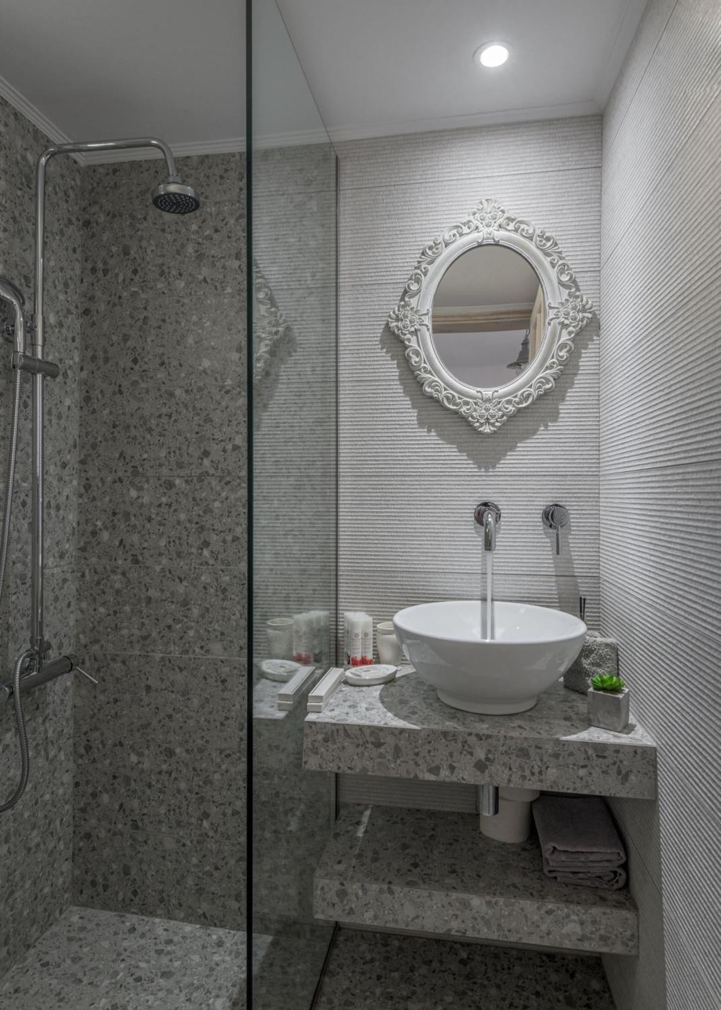 Floras Rooms Pollonia Buitenkant foto